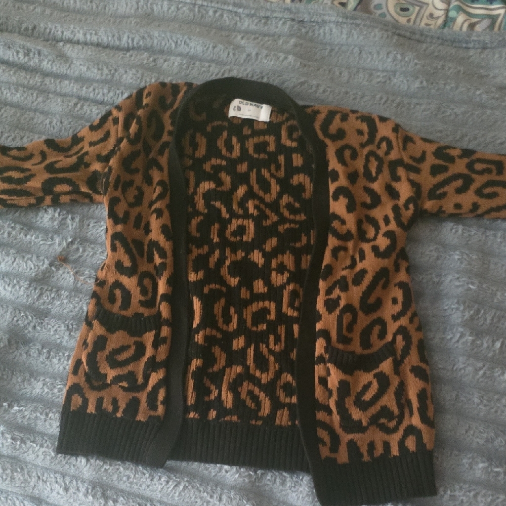 Old Navy Leopard Print Open-Front Cardigan in Brown and Black